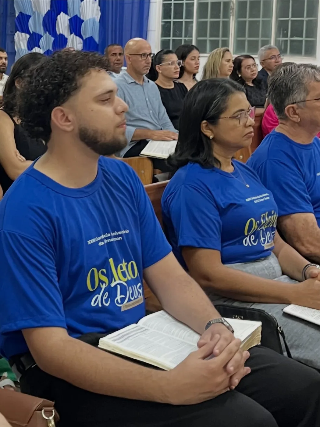 Irmãos na conferência de aniversário da ICE Timon